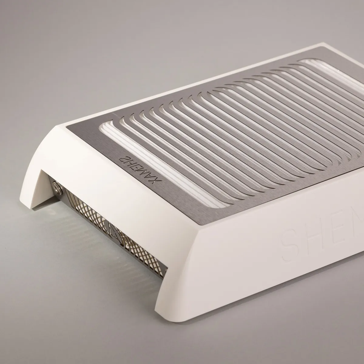 NEW ! Aspirateur de table Style X-PRO sans sac avec filtre - Blanc | Shemax Clearance